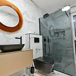 Βίλα Helvetia With Heated Pool *